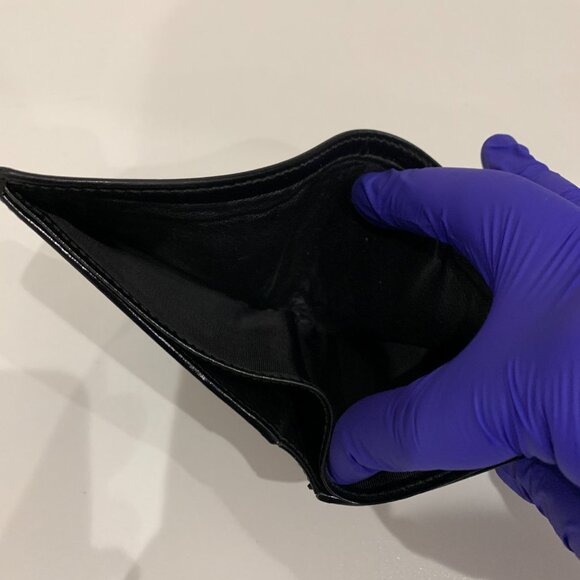 Gucci Black GG Imprime Bifold Wallet Sku#84194 (gently used, pocket peeling) - Picture 9 of 14